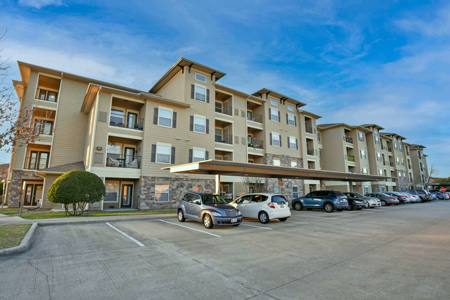 West-Oak-Village 25